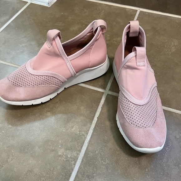 gentle souls Shoes - Gentle Souls By Kenneth Cole